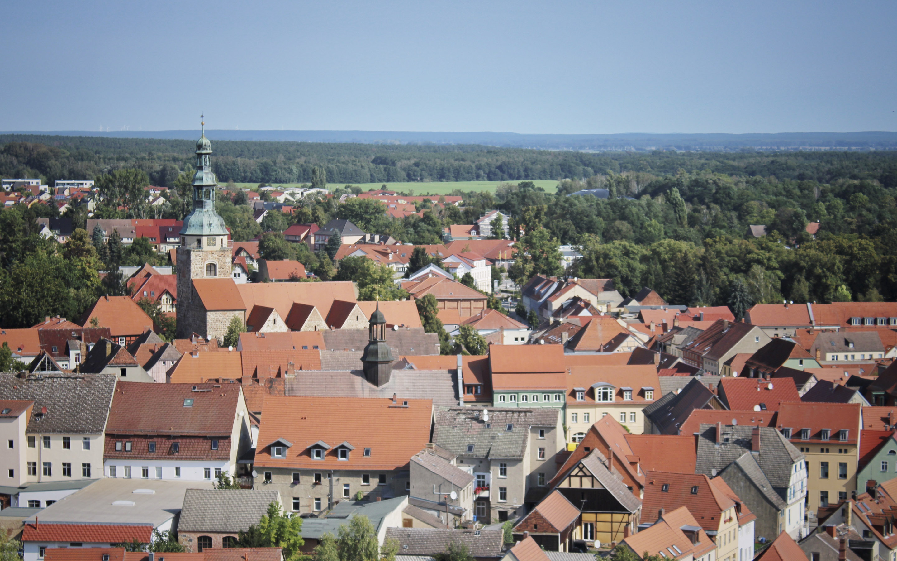 Blick vom Berg über Bad Belzig, Foto: Steven Hille, Lizenz: Tourismusverband Fläming e.V.