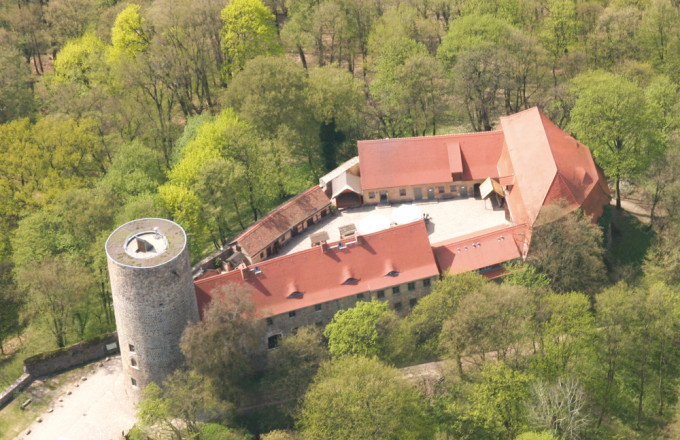 Burg Rabenstein aus der Luft
