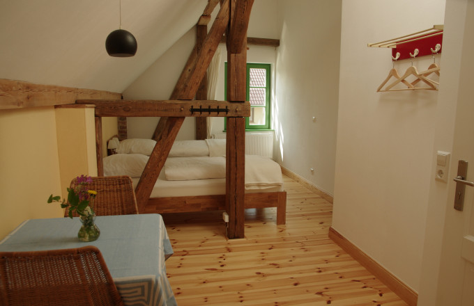 Gästezimmer "GELB" im OG., Foto: Daniel Erb