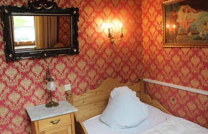 Gemütliche Zimmer in der Waldpension, Foto: Martin Bahlmann, Lizenz: Waldpension Buchholzmühle