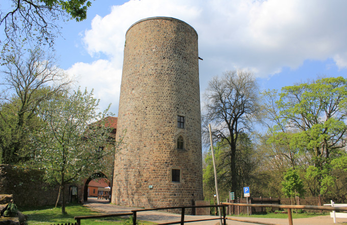 Start ist an der Burg Rabenstein, Foto: Bansen-Wittig