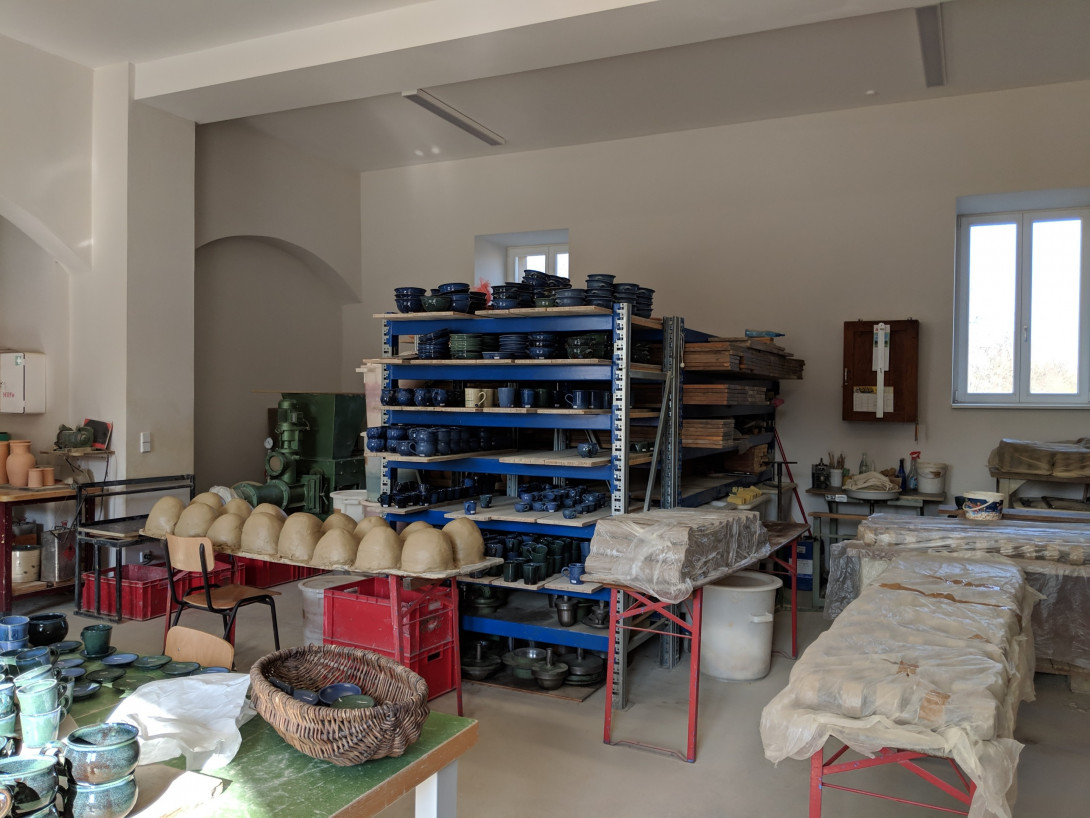 Königsblau Keramik aus Schmerwitz, Foto: Antje Tischer, Lizenz: TMB Fotoarchiv