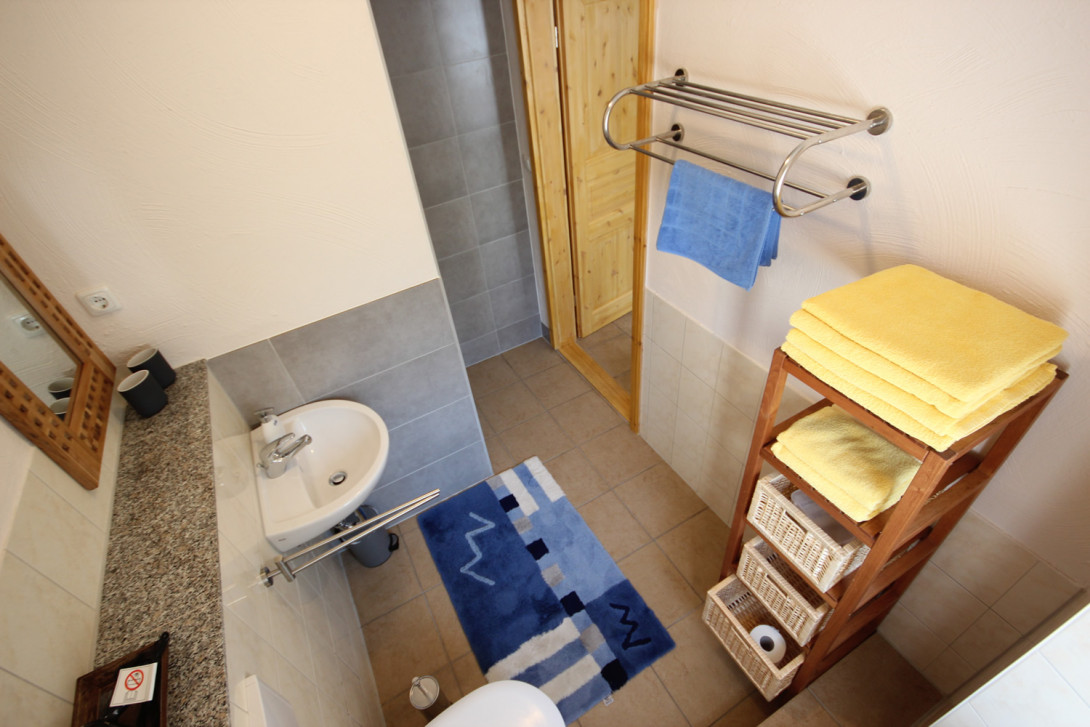 Badezimmer, Foto: Denise Eggenstein