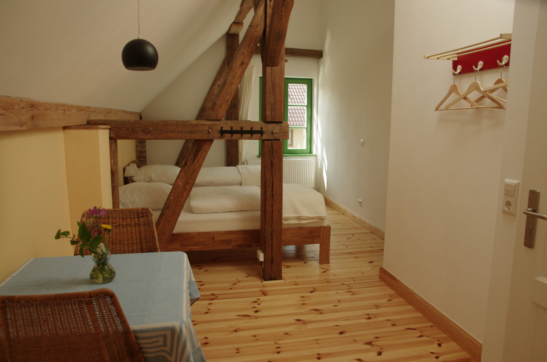 Gästezimmer "GELB" im OG., Foto: Daniel Erb