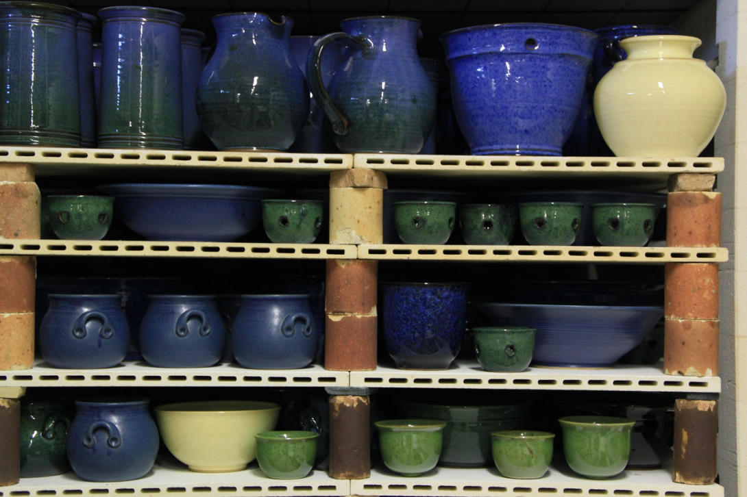 Königsblau Keramik aus Schmerwitz, Foto: Th. Rottenbücher