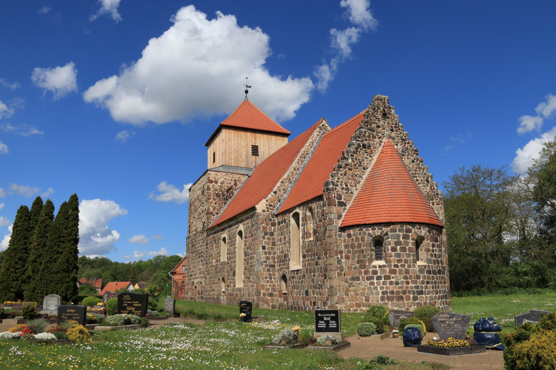 Feldsteinkirche Lüsse, Foto: Bansen-Wittig
