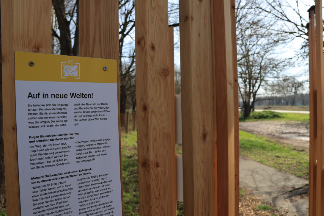 Portal zum Kunstwanderweg, Foto: Bansen-Wittig